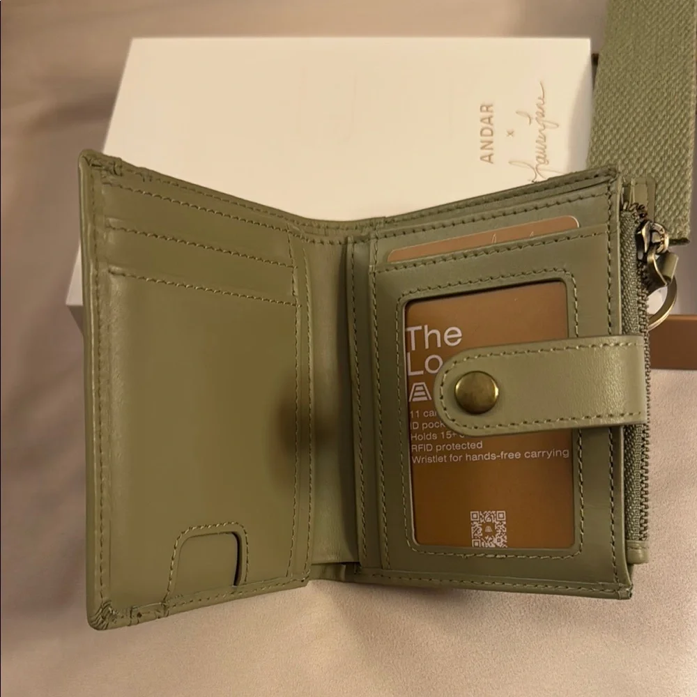 Andar The Lo Matcha green Wallet - Picture 2 of 3